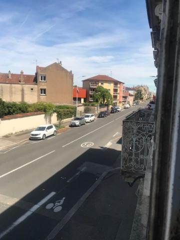 Vaste Chambre Familiale Bourg-en-Bresse Zewnętrze zdjęcie